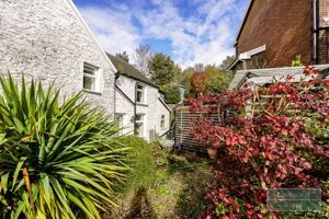 Photo 19- click for photo gallery